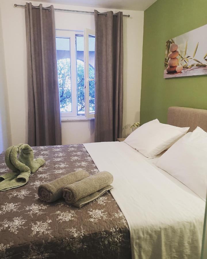 Apartments Rina - Kneze Račišće Dış mekan fotoğraf
