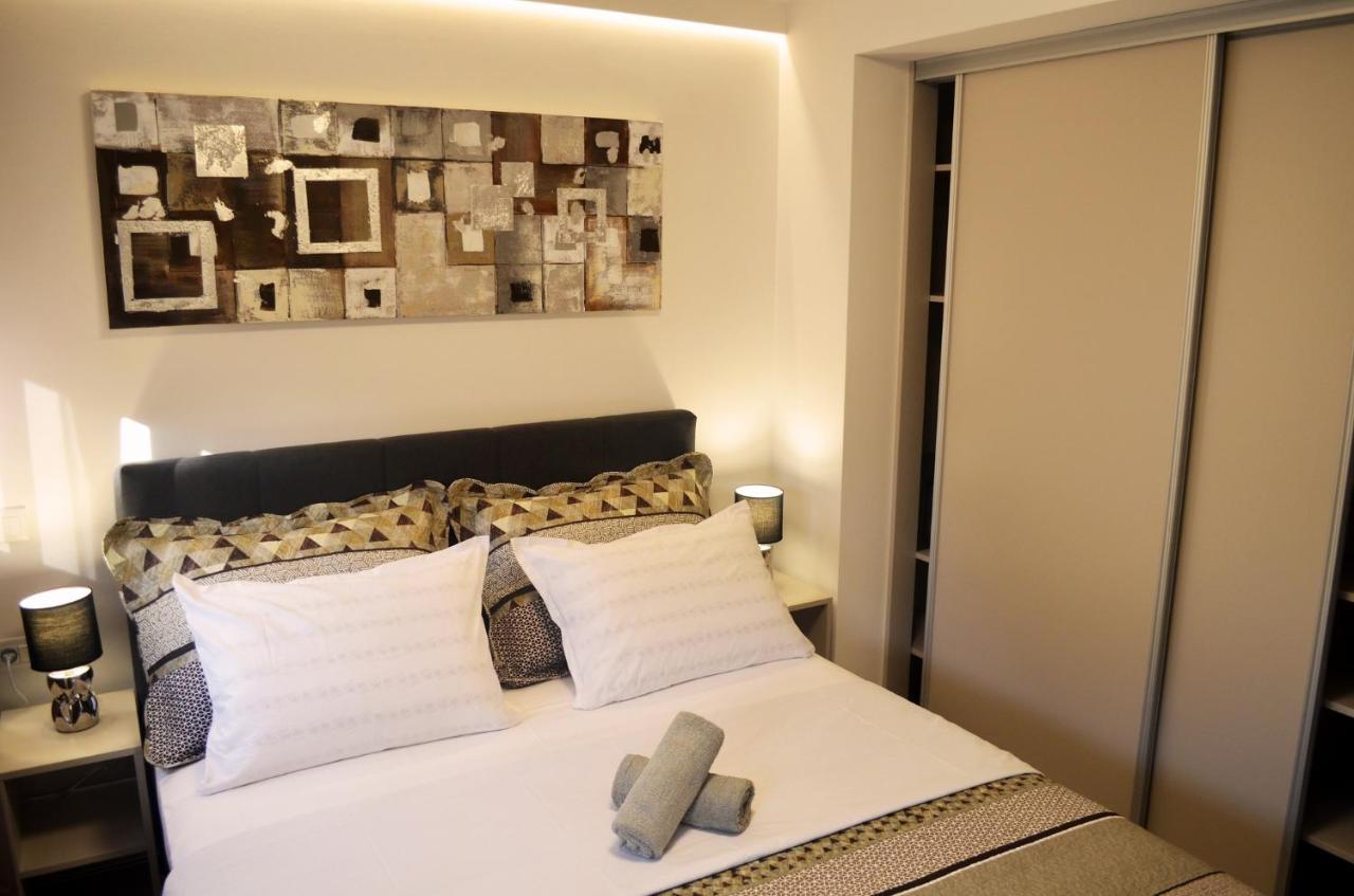 Apartments Rina - Kneze Račišće Dış mekan fotoğraf